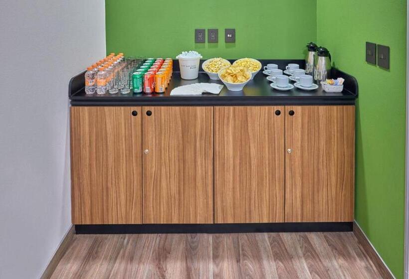 هتل City Express Plus By Marriott Mexicali