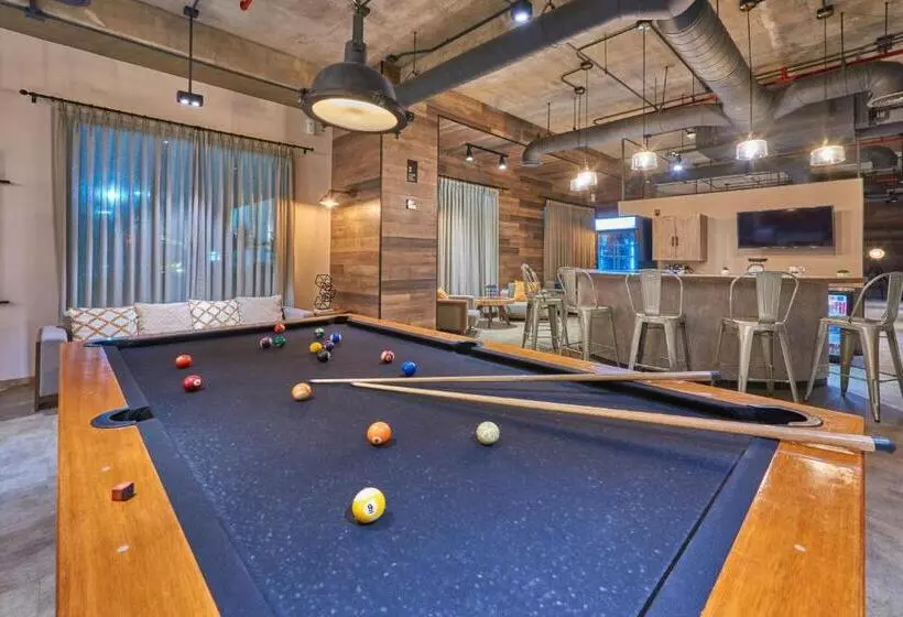 Hotelli City Express Plus By Marriott Mexicali