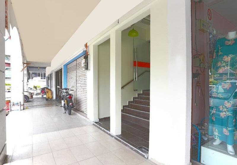 Oyo 822 Zande Motel Kuala Selangor