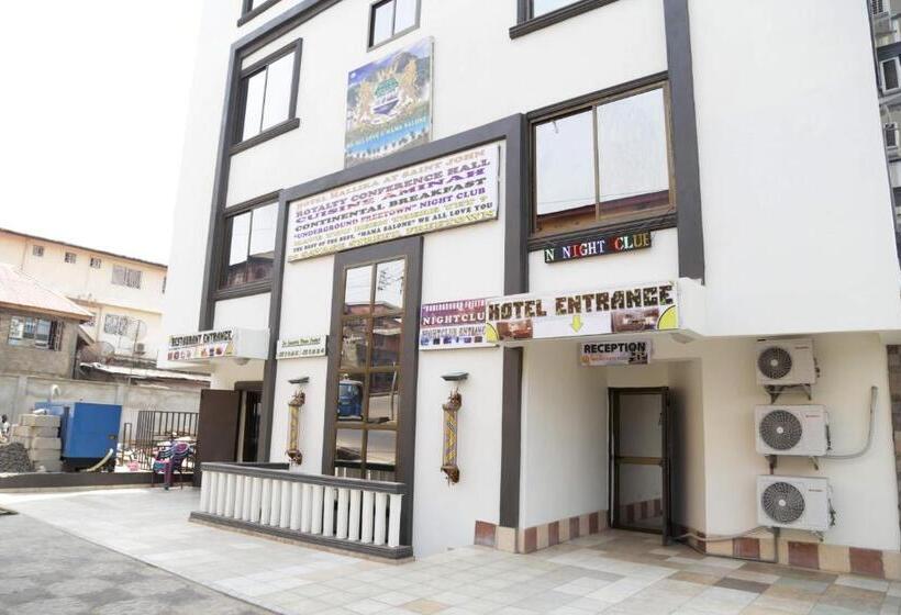 هتل Mallika Company, Sl