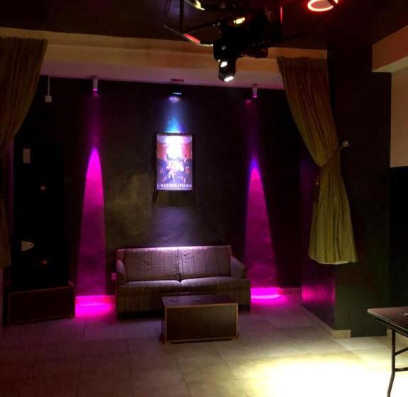 هتل Mallika Company, Sl