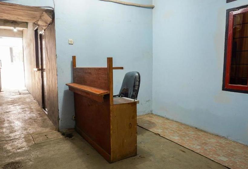 Hotell Oyo 2977 Tawakal Sleep