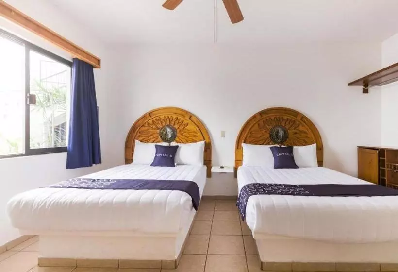 Hotelli Capital O  J Y M