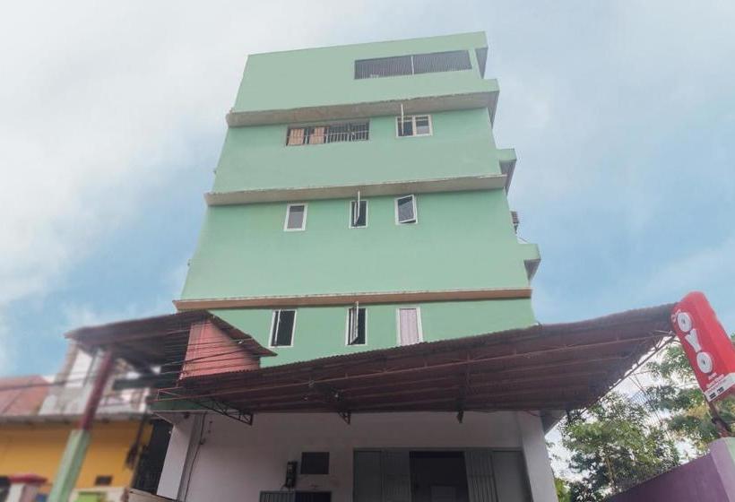 Отель Oyo 2970 Aman Guest House