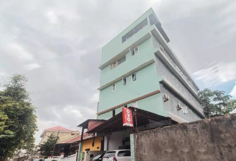 Hotelli Oyo 2970 Aman Guest House