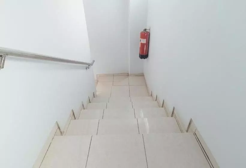 Hotelli Oyo 2970 Aman Guest House