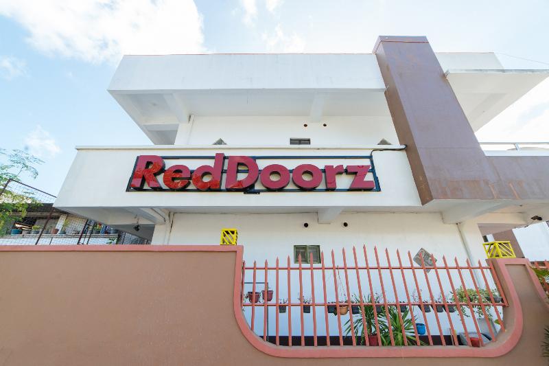 Hotel Reddoorz @ Pag Asa Rawis Legaspi