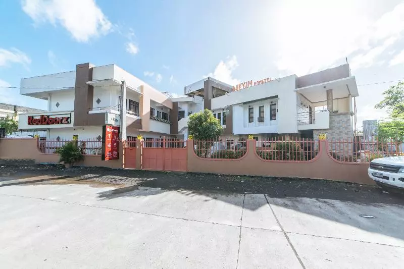 هتل Reddoorz @ Pag Asa Rawis Legaspi