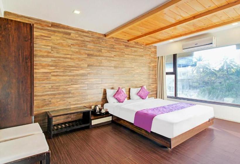 Hotel Treebo Tryst Crown Inn