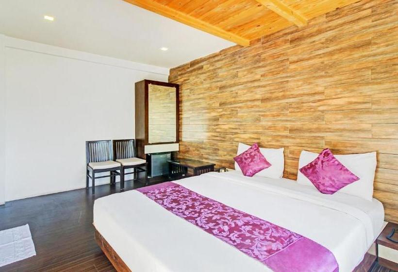 Hotel Treebo Tryst Crown Inn