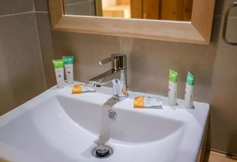 Hotelli Huellas Y Senderos