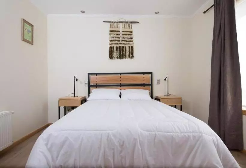 Hotelli Huellas Y Senderos