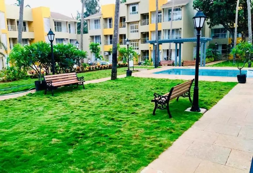 ホテル Kesinovo Suites