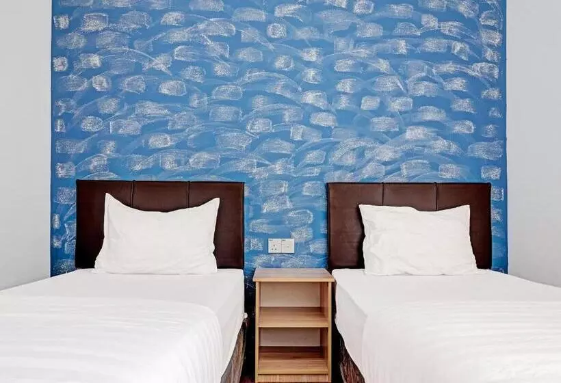 ホテル Oyo 89840 69 Room 4 Stay
