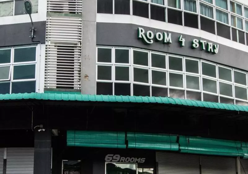 ホテル Oyo 89840 69 Room 4 Stay