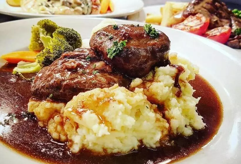 Hotelli The Dog & Crook