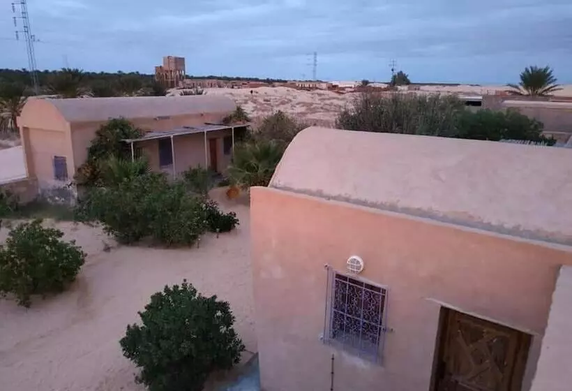 Majatalo Grand Sud, La Maison De Sable