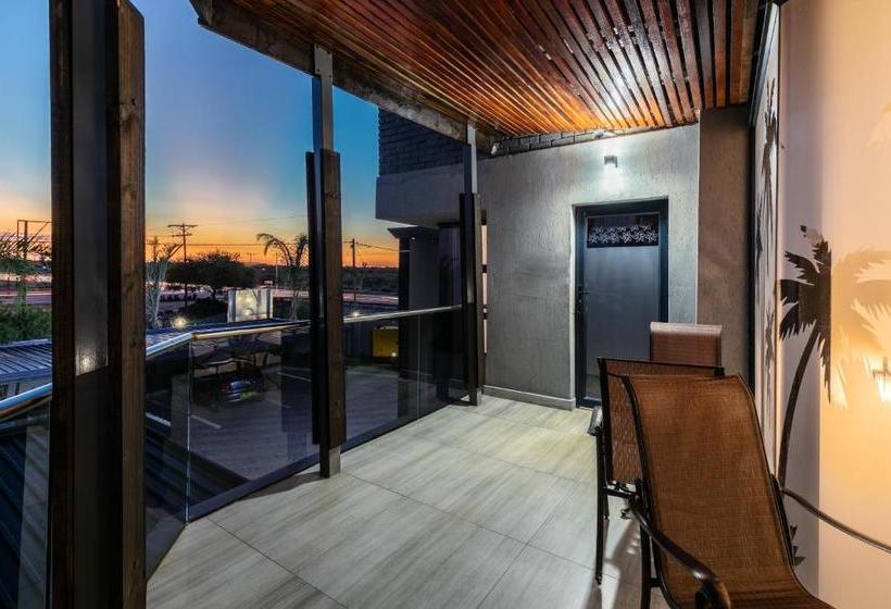 تختخواب و صبحانه The Melva Guest House