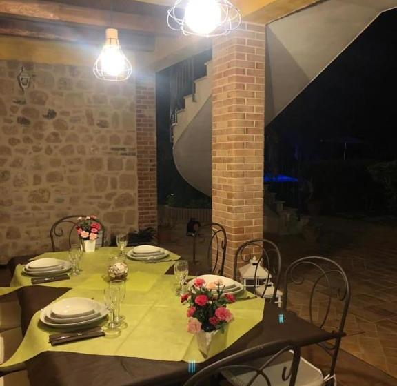 בית מלון כפרי Il Mandorlo