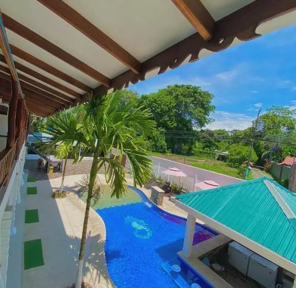 Hotelli Ocean View Lodge