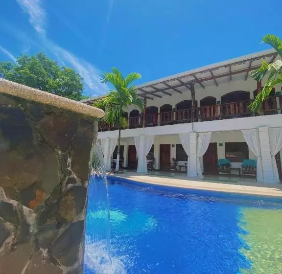 Hotelli Ocean View Lodge