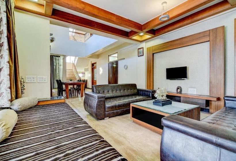 پانسیون Oyo Home 69892 Elegant Stay