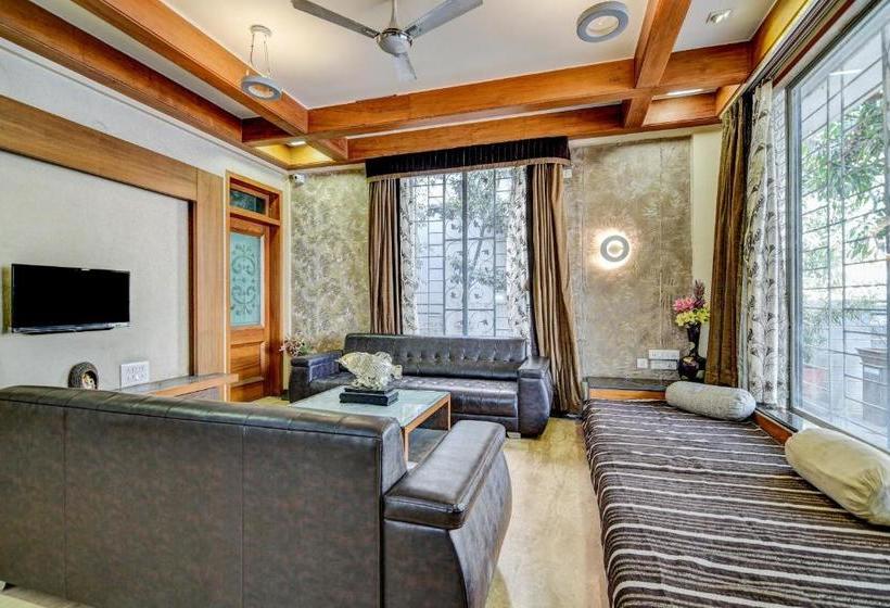 پانسیون Oyo Home 69892 Elegant Stay