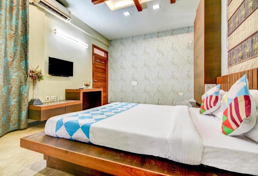 پانسیون Oyo Home 69892 Elegant Stay