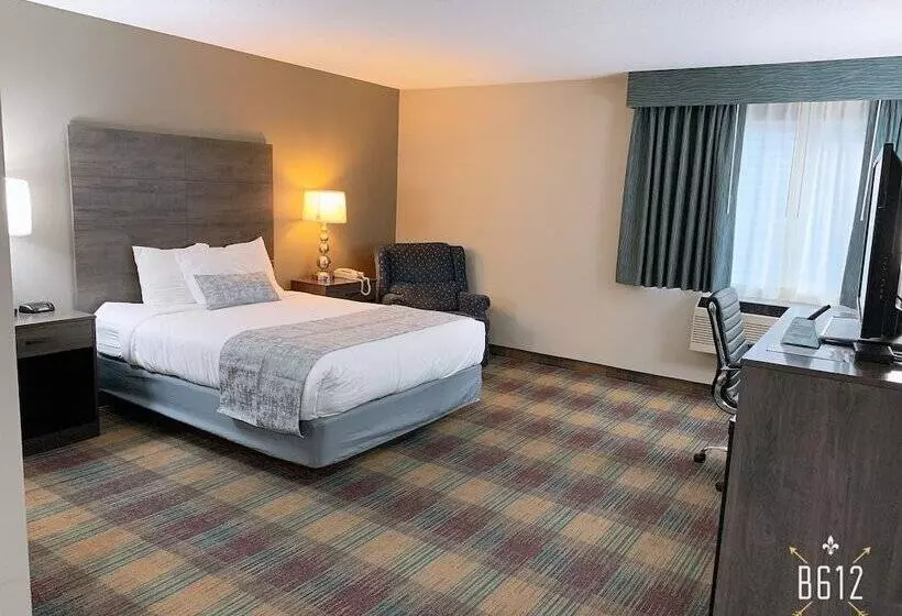 فندق Baymont Inn Baldwin