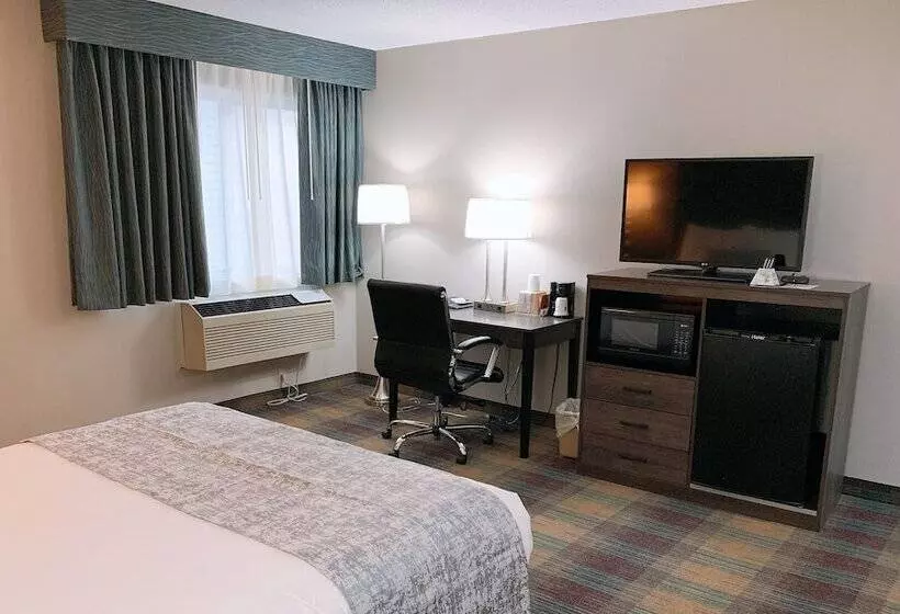 فندق Baymont Inn Baldwin