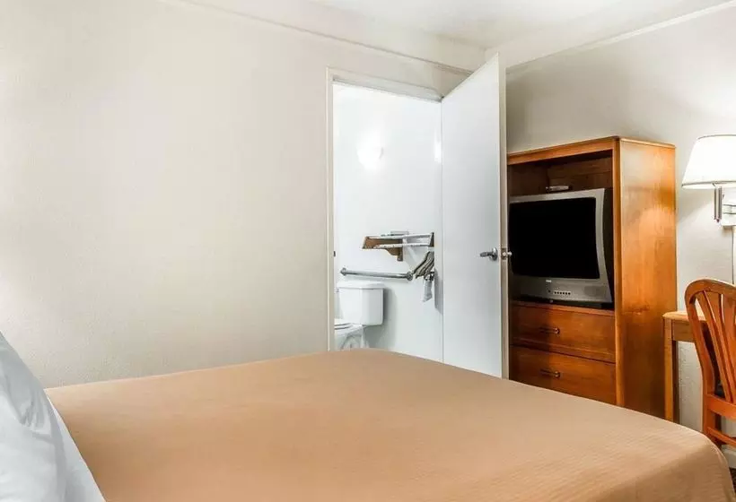 酒店 Quality Inn Stockton