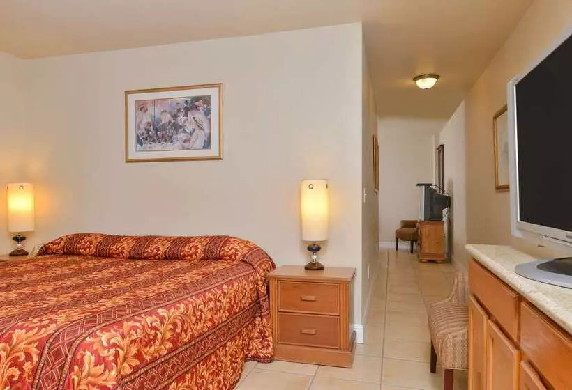 فندق Rodeway Inn Stockton Highway 99