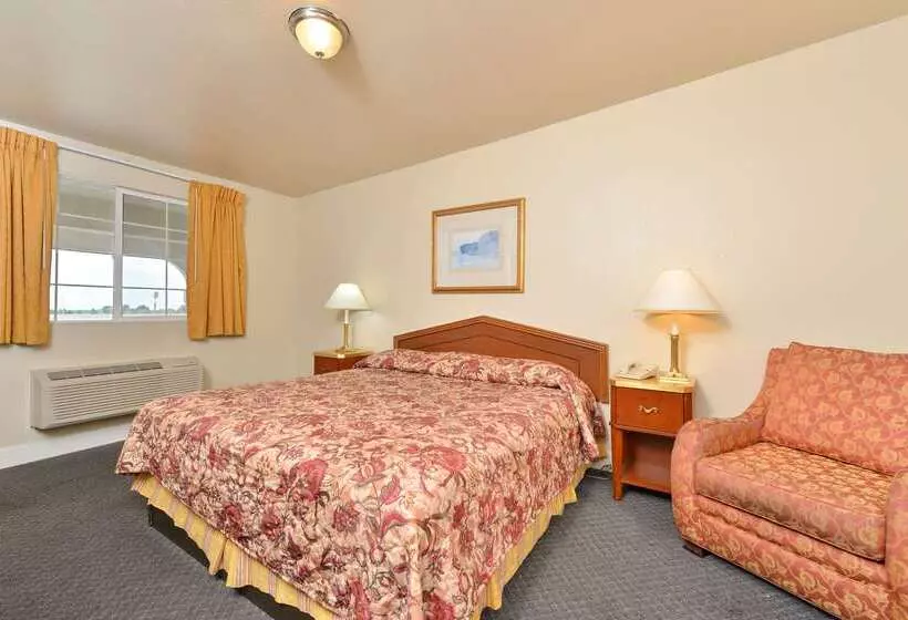 فندق Rodeway Inn Stockton Highway 99