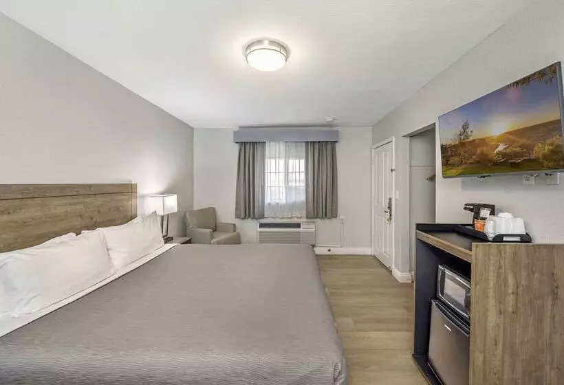 فندق Rodeway Inn Stockton Highway 99