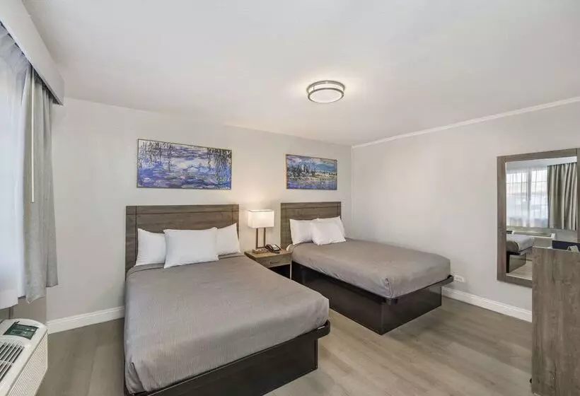 فندق Rodeway Inn Stockton Highway 99