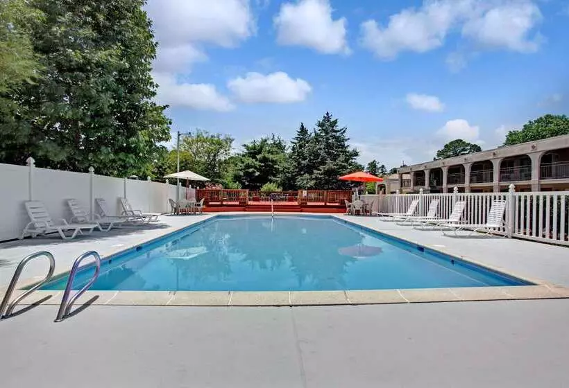 ホテル Super 8 By Wyndham Williamsburg/historic Area