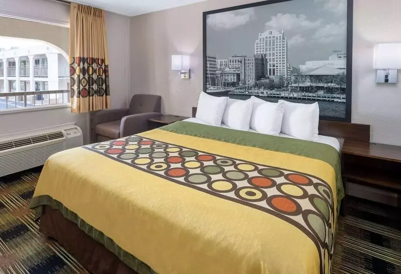 ホテル Super 8 By Wyndham Williamsburg/historic Area