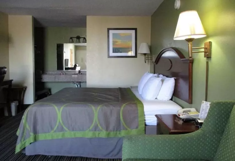 Отель American Inn Of Orangeburg