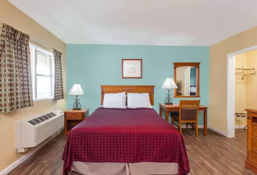 Отель Travelodge By Wyndham San Diego Seaworld