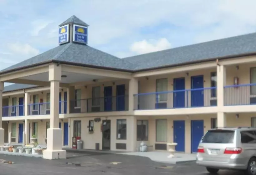 Мотель Executive Inn & Suites Covington