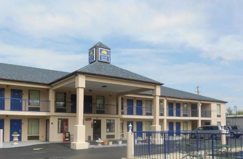 Мотель Executive Inn & Suites Covington