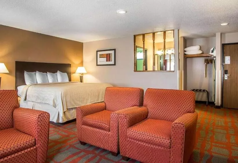 Motel Quality Inn & Suites