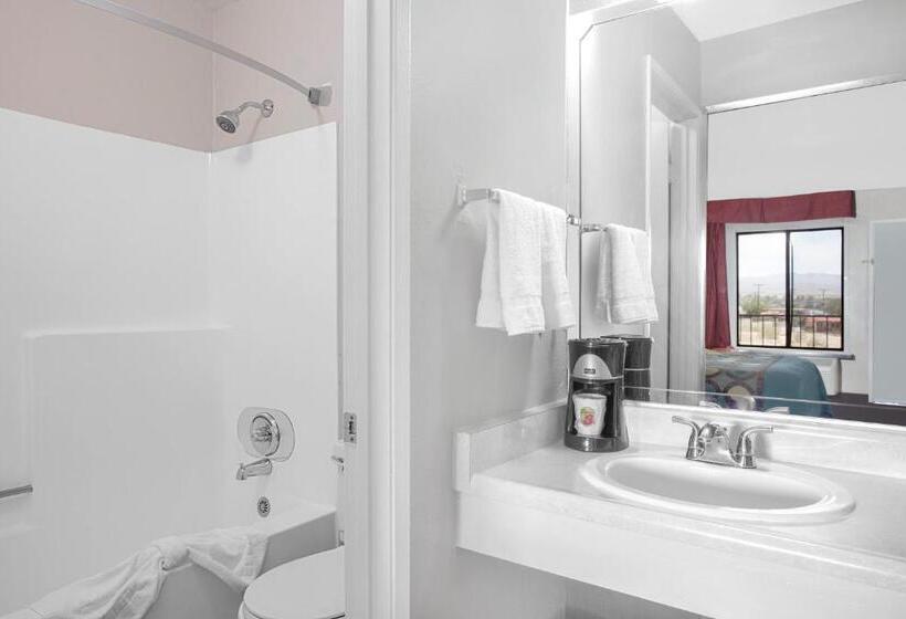 모텔 Super 8 By Wyndham Barstow