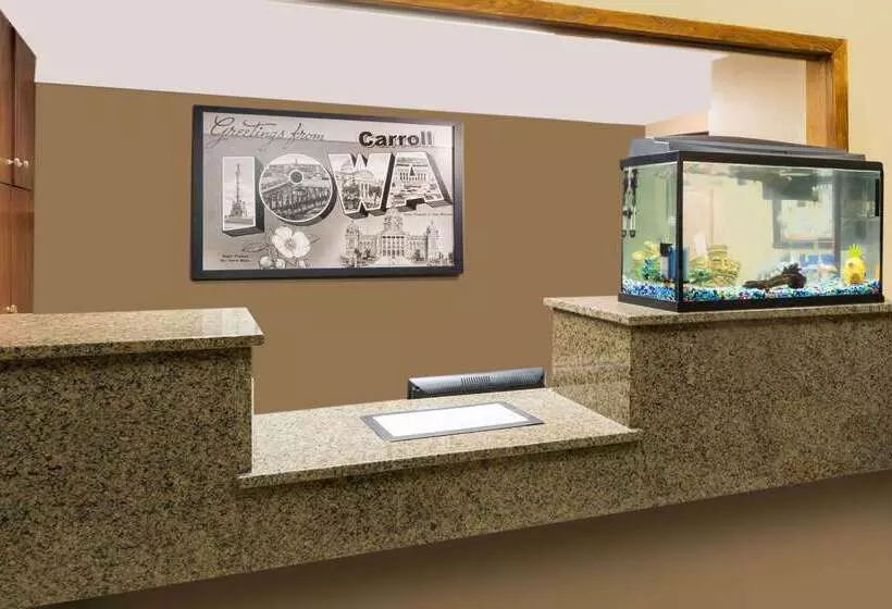 汽车旅馆 Super 8 By Wyndham Carroll