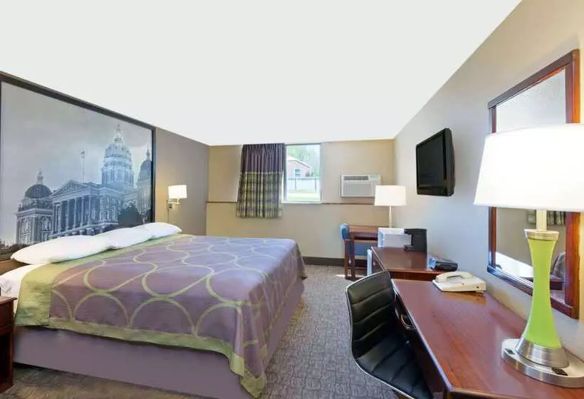 汽车旅馆 Super 8 By Wyndham Carroll