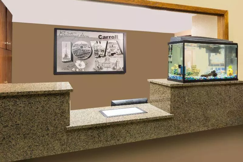 汽车旅馆 Super 8 By Wyndham Carroll