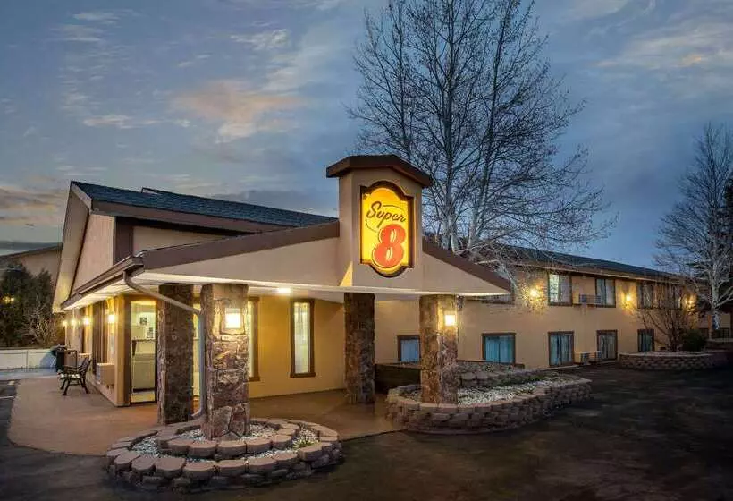 מוטל Super 8 By Wyndham Craig
