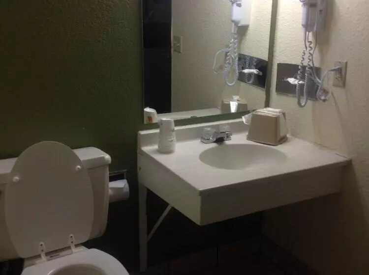 מוטל Super 8 By Wyndham Craig