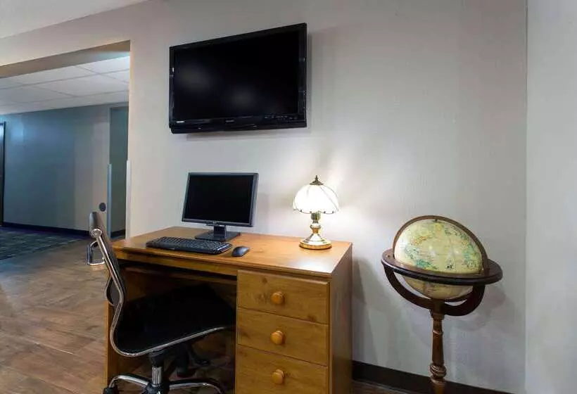 מוטל Super 8 By Wyndham Cromwell/middletown