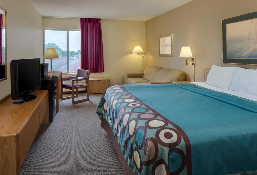 モーテル Super 8 By Wyndham Menomonie Wi